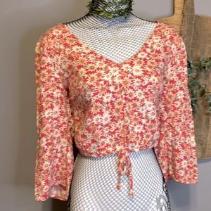 American Eagle crop top with tie bottom Med EUC